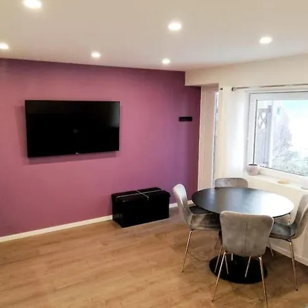 Cozy, Inspiring Apartment!!! Apartment